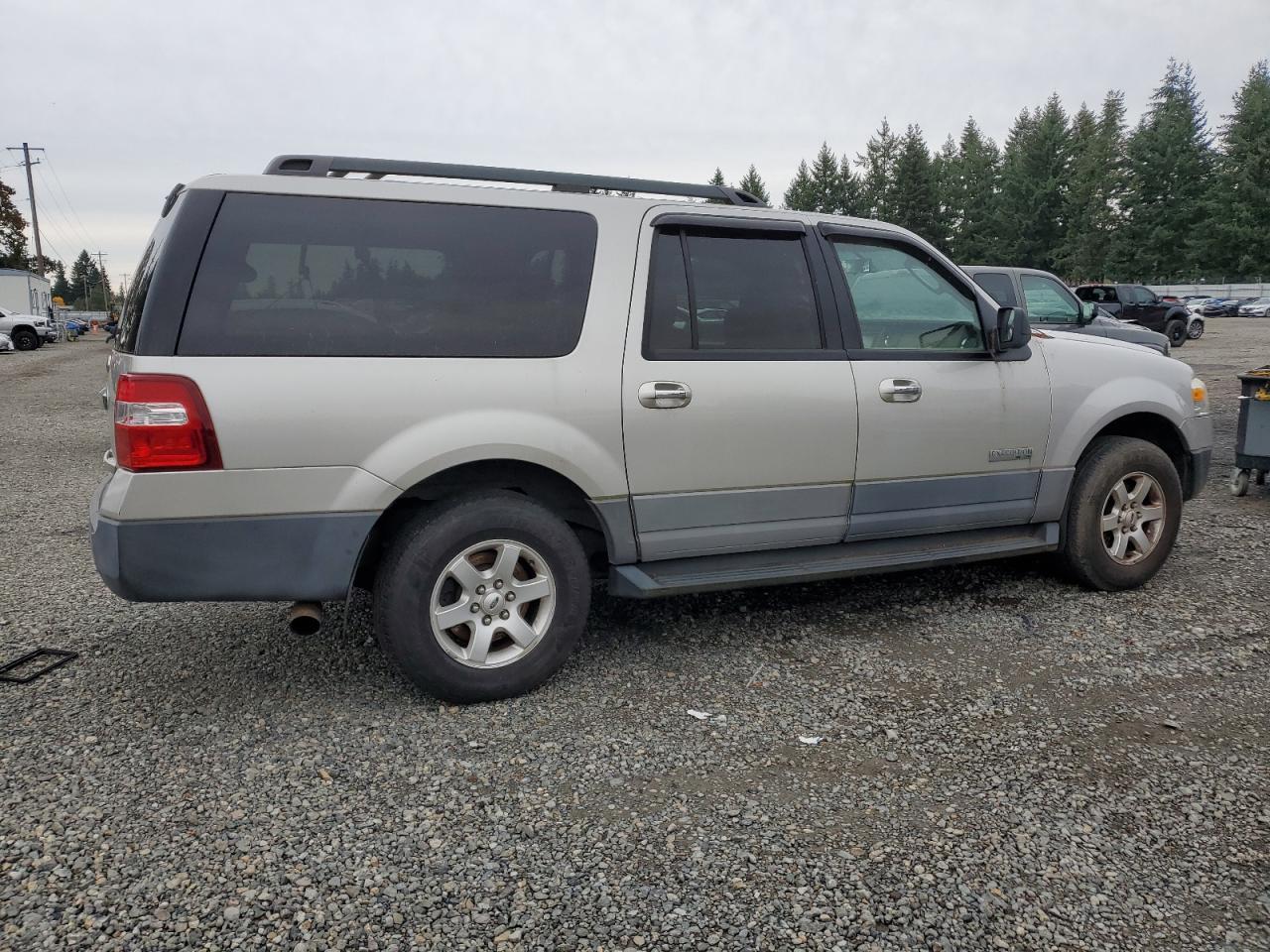 2007 Ford Expedition El Xlt - Image 3