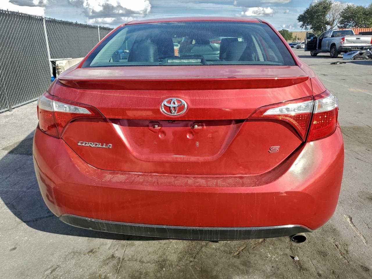 2015 Toyota Corolla L - Фото 6