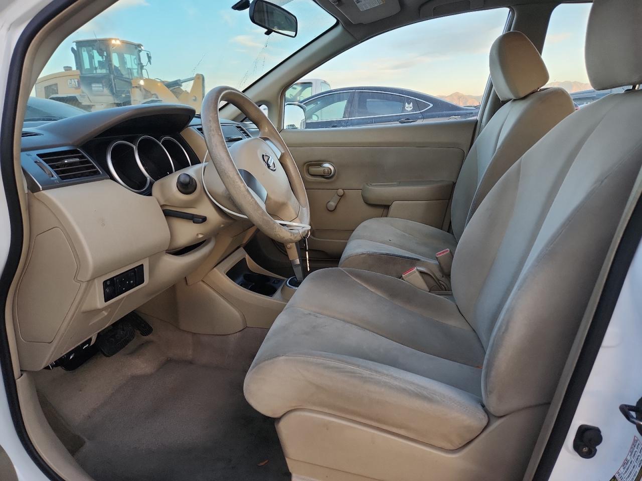 2009 Nissan Versa S - Image 7