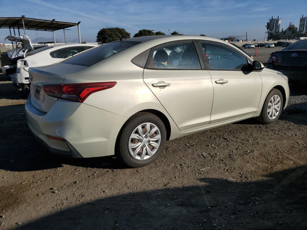 2018 Hyundai Accent Se - Фото 3