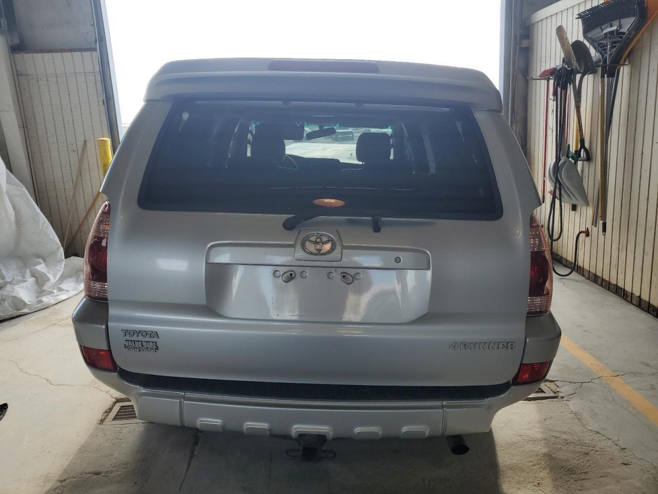 2005 Toyota 4Runner Sr5 - Фото 6