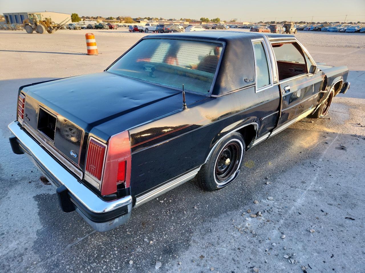 1994 Ford Crown Victoria Lx - Фото 3