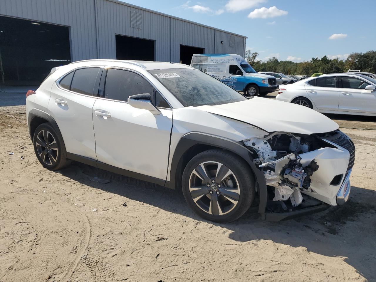 2021 Lexus Ux 200 - Image 4