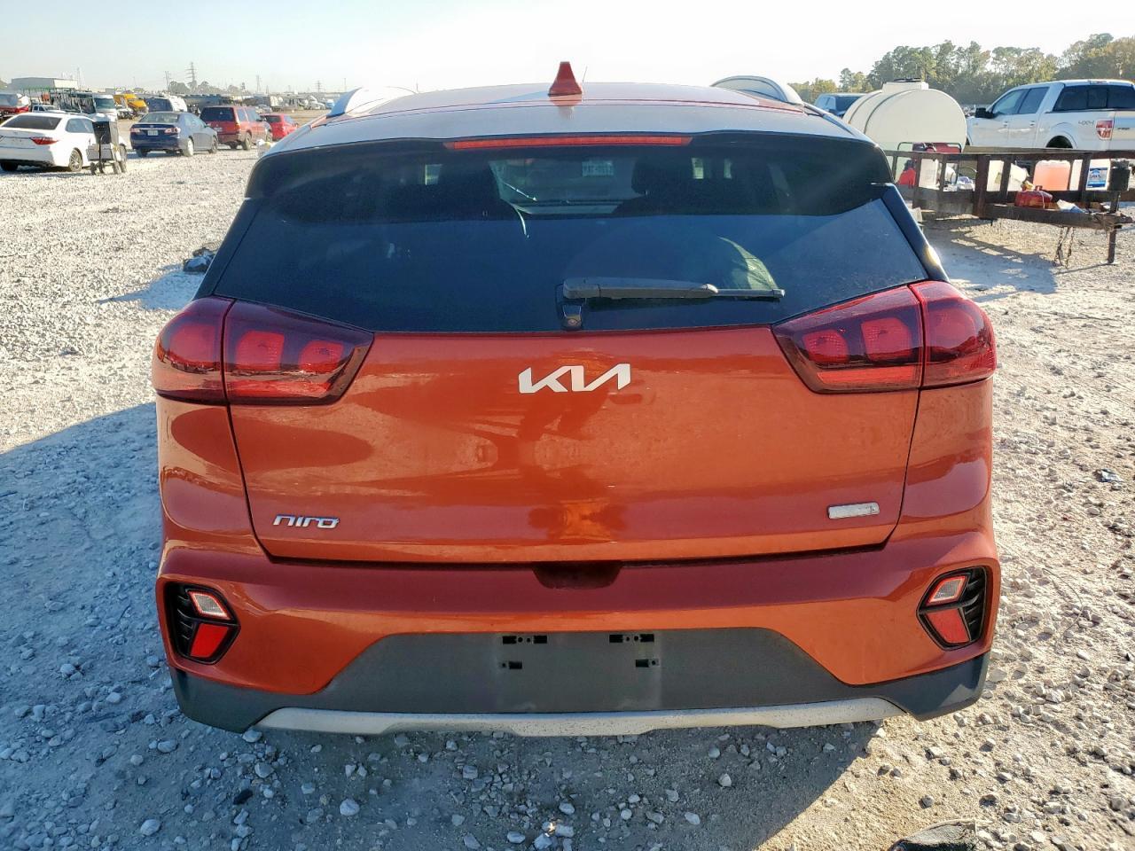 2022 Kia Niro Lx - Фото 6