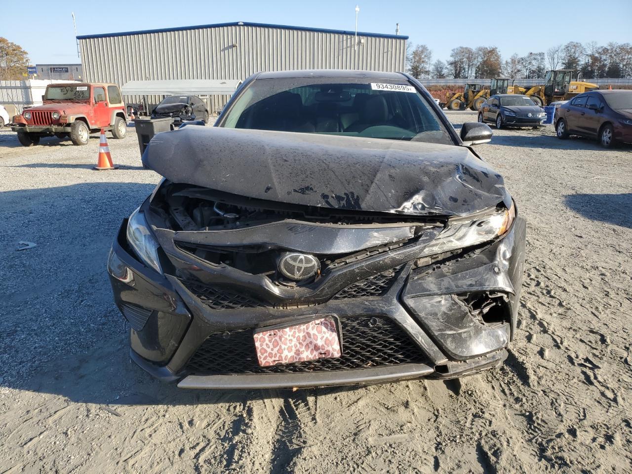 2018 Toyota Camry Xse - Фото 5