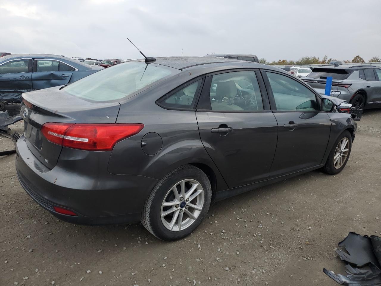 2018 Ford Focus Se - Фото 3