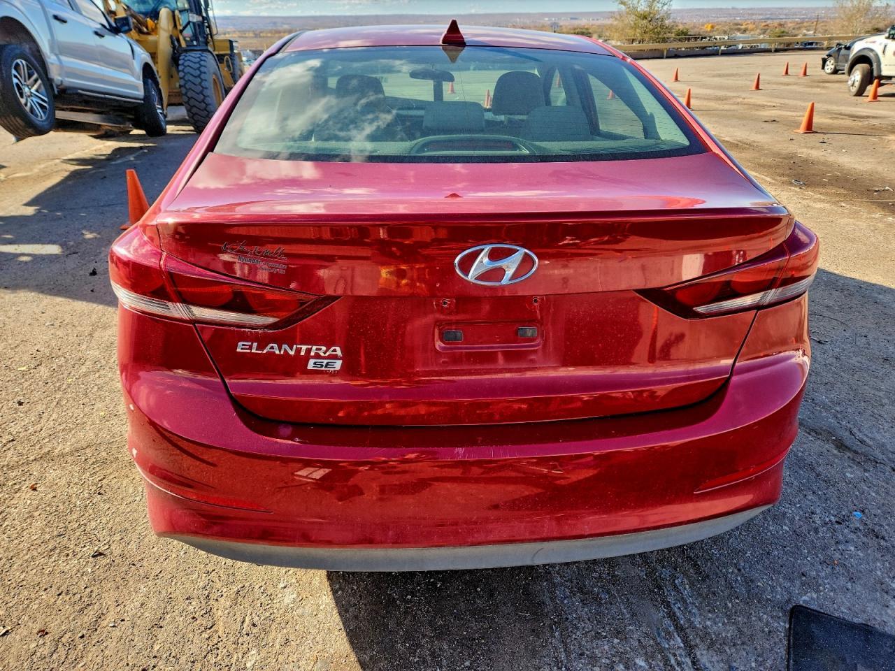2017 Hyundai Elantra Se - Фото 6