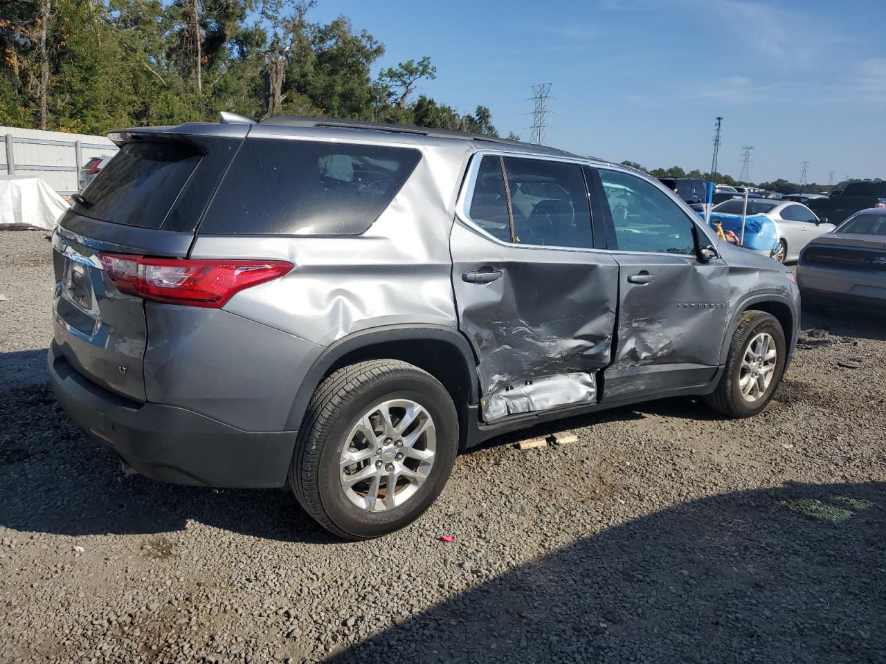 2020 Chevrolet Traverse Lt - Фото 3