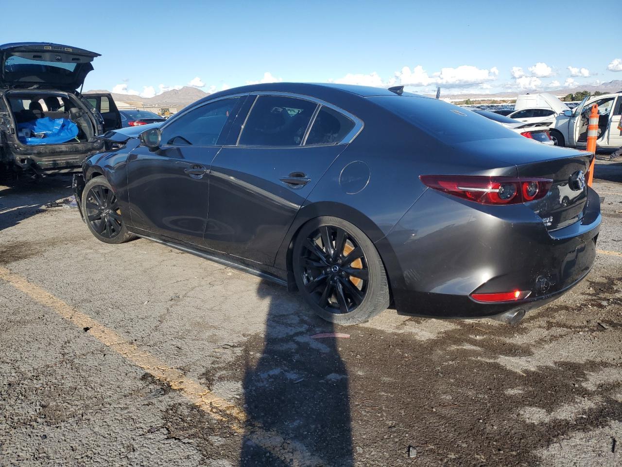 2021 Mazda 3 - Фото 2