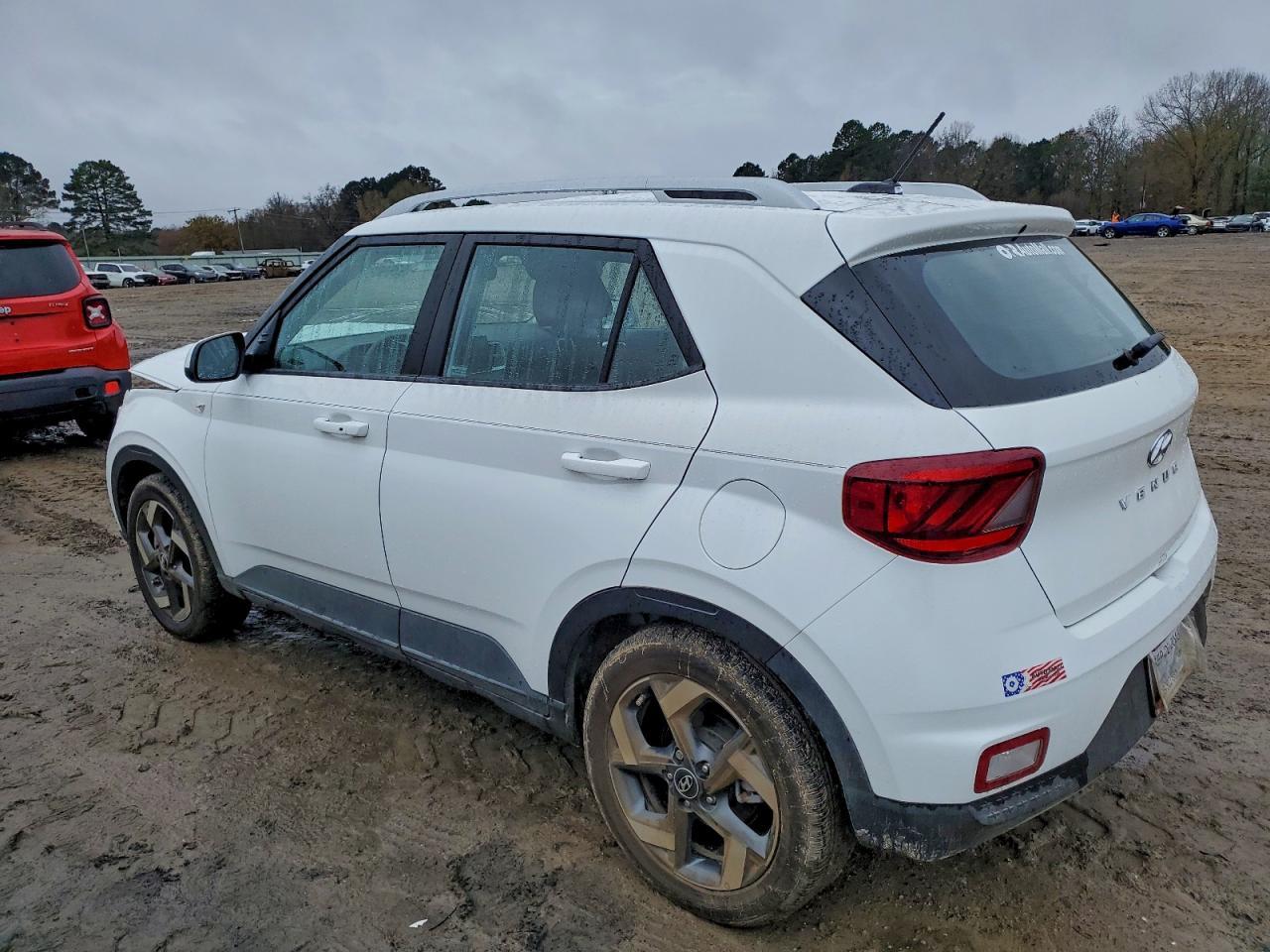 2025 Hyundai Venue - Фото 2