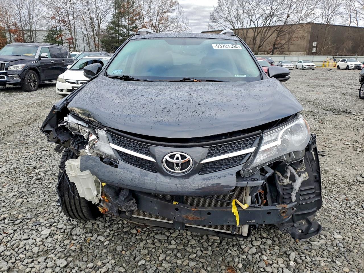 2013 Toyota Rav4 Limited - Image 5