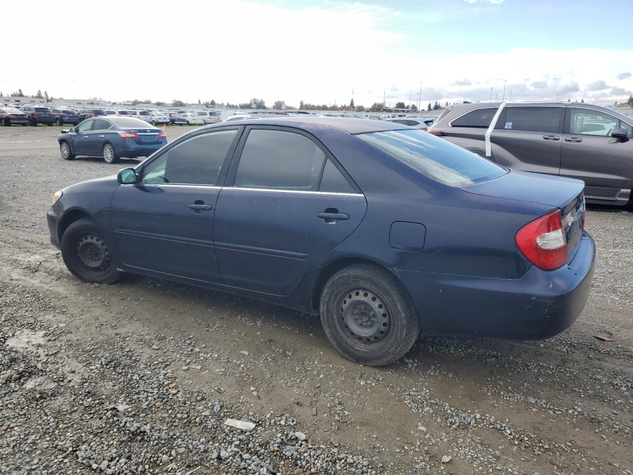 2003 Toyota Camry Le - Image 2