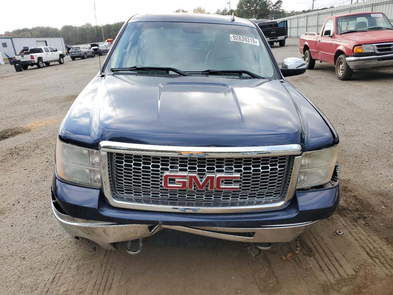 2011 GMC Sierra - Фото 5