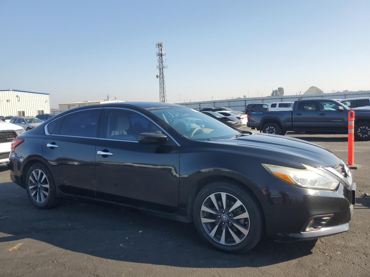 2017 Nissan Altima 2.5 *** Clean Title * Repo *** - Image 4