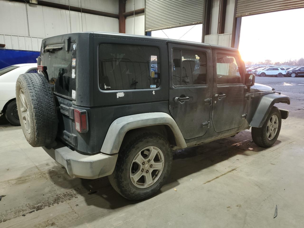 2016 Jeep Wrangler Unlimited Sport - Image 3