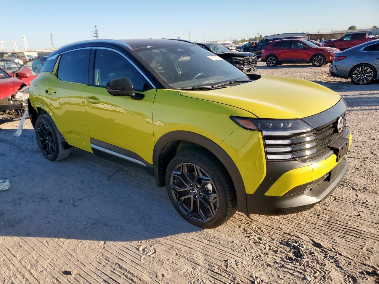 2025 Nissan Kicks Sr - Фото 4