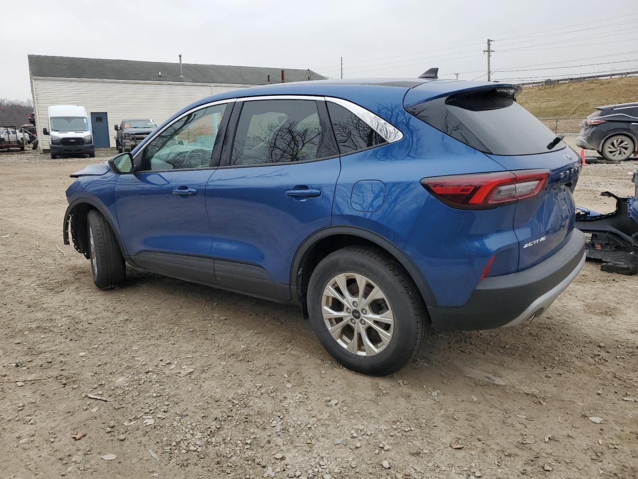2023 Ford Escape Active - Image 2