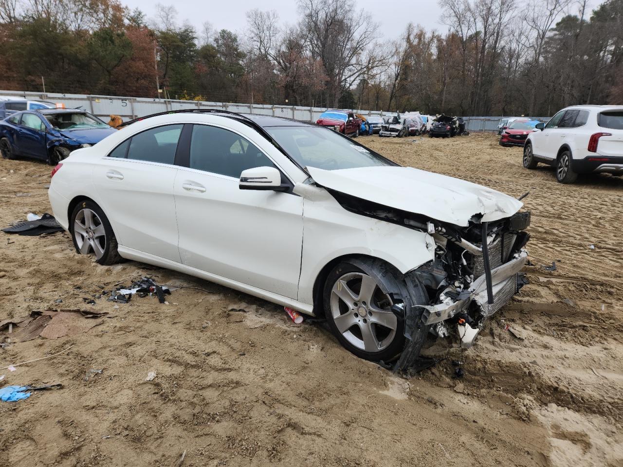 2015 Mercedes-Benz Cla 250 4Matic - Фото 4