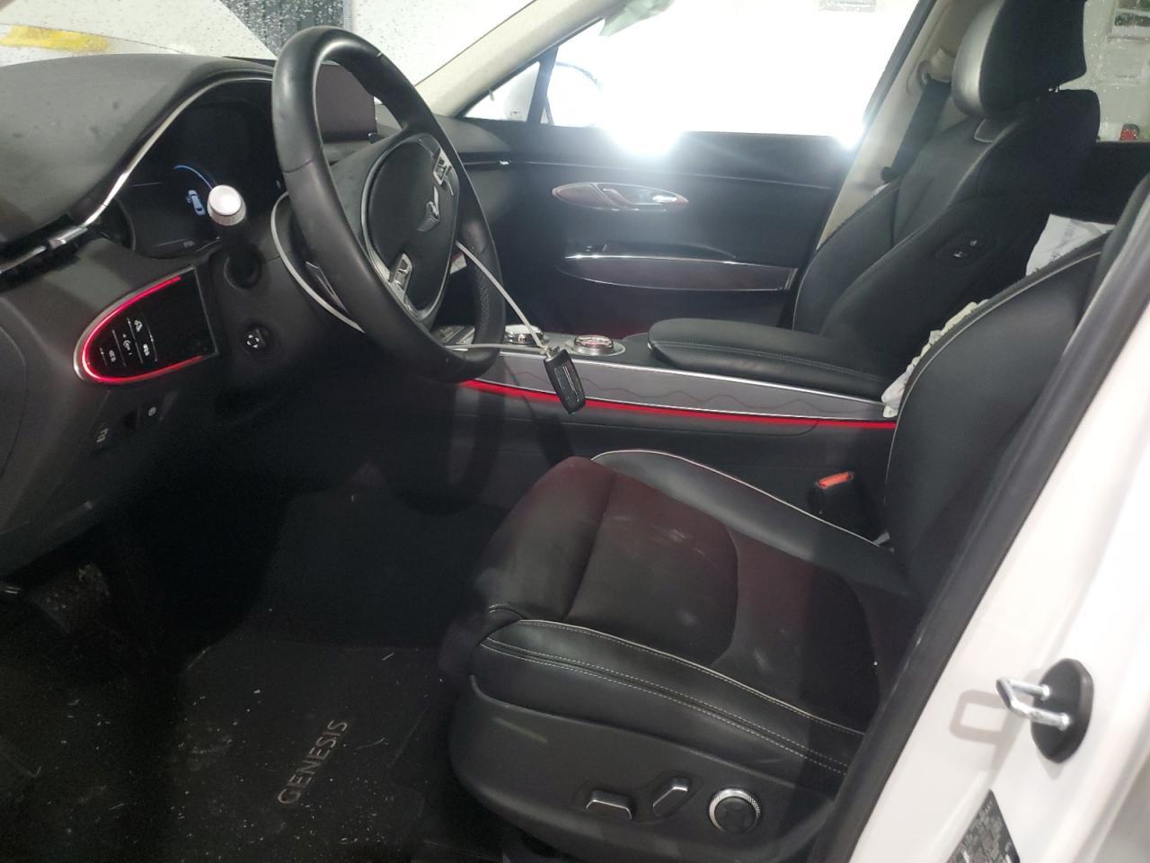 2023 Genesis Gv70 Base - Image 7