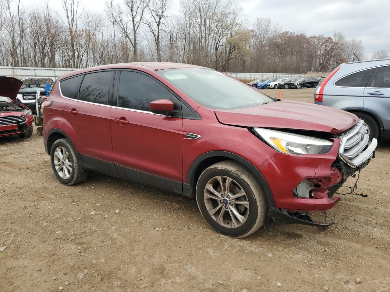 2017 Ford Escape Se - Фото 4