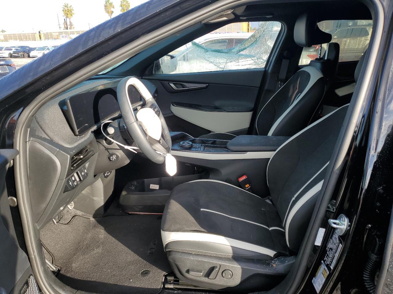 2025 Kia Ev6 Gt Line - Image 7