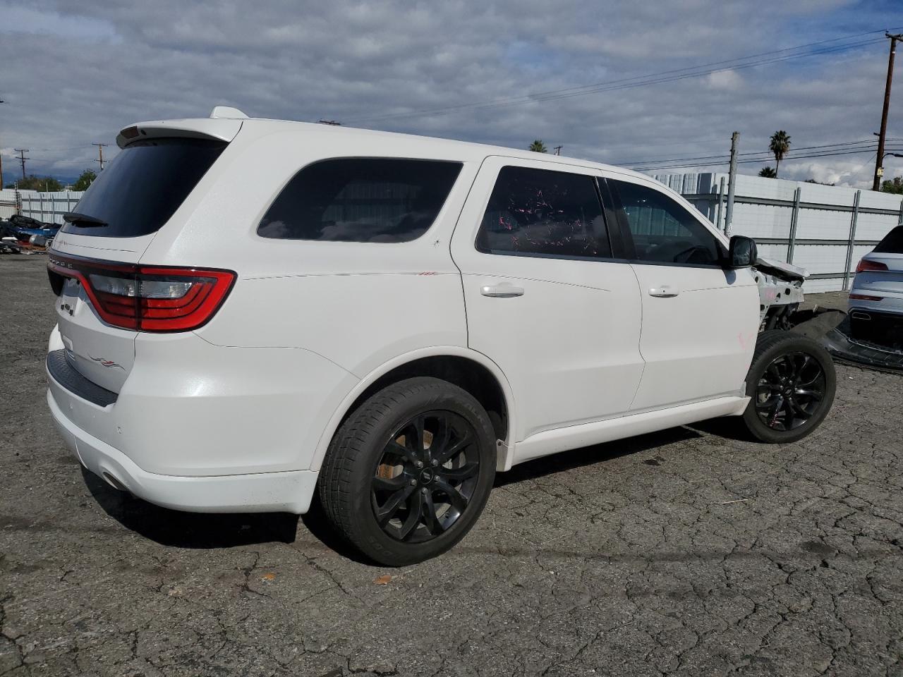 2019 Dodge Durango Sxt - Image 3
