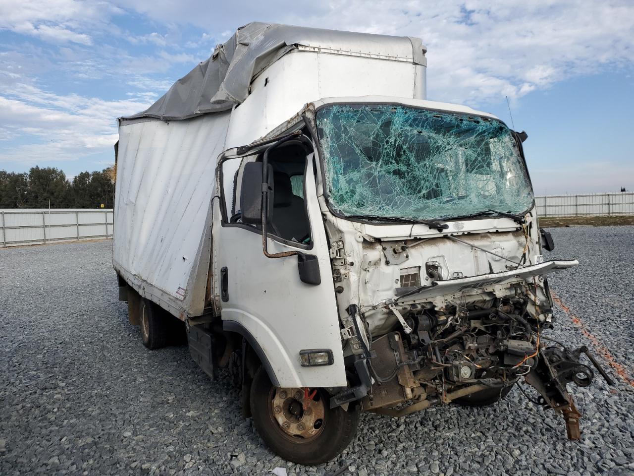 2012 Isuzu Npr Hd Box Truck - Image 4