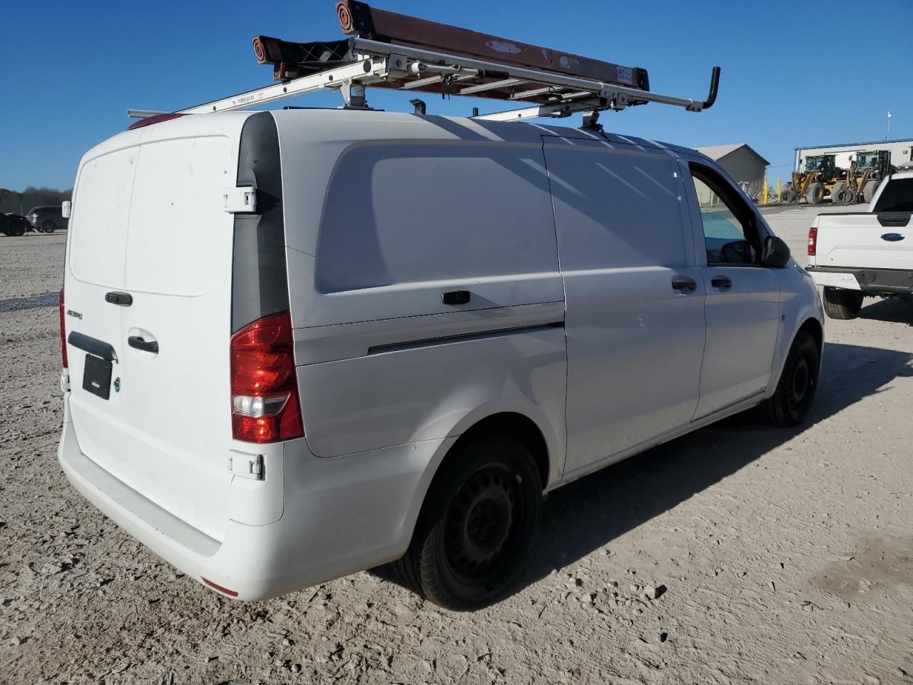 2018 Mercedes-Benz Metris - Фото 3