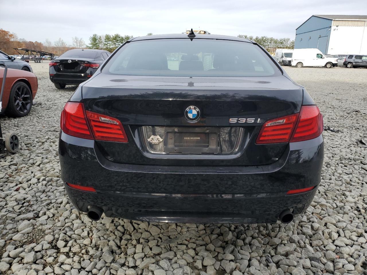 2011 BMW 535 Xi - Фото 6