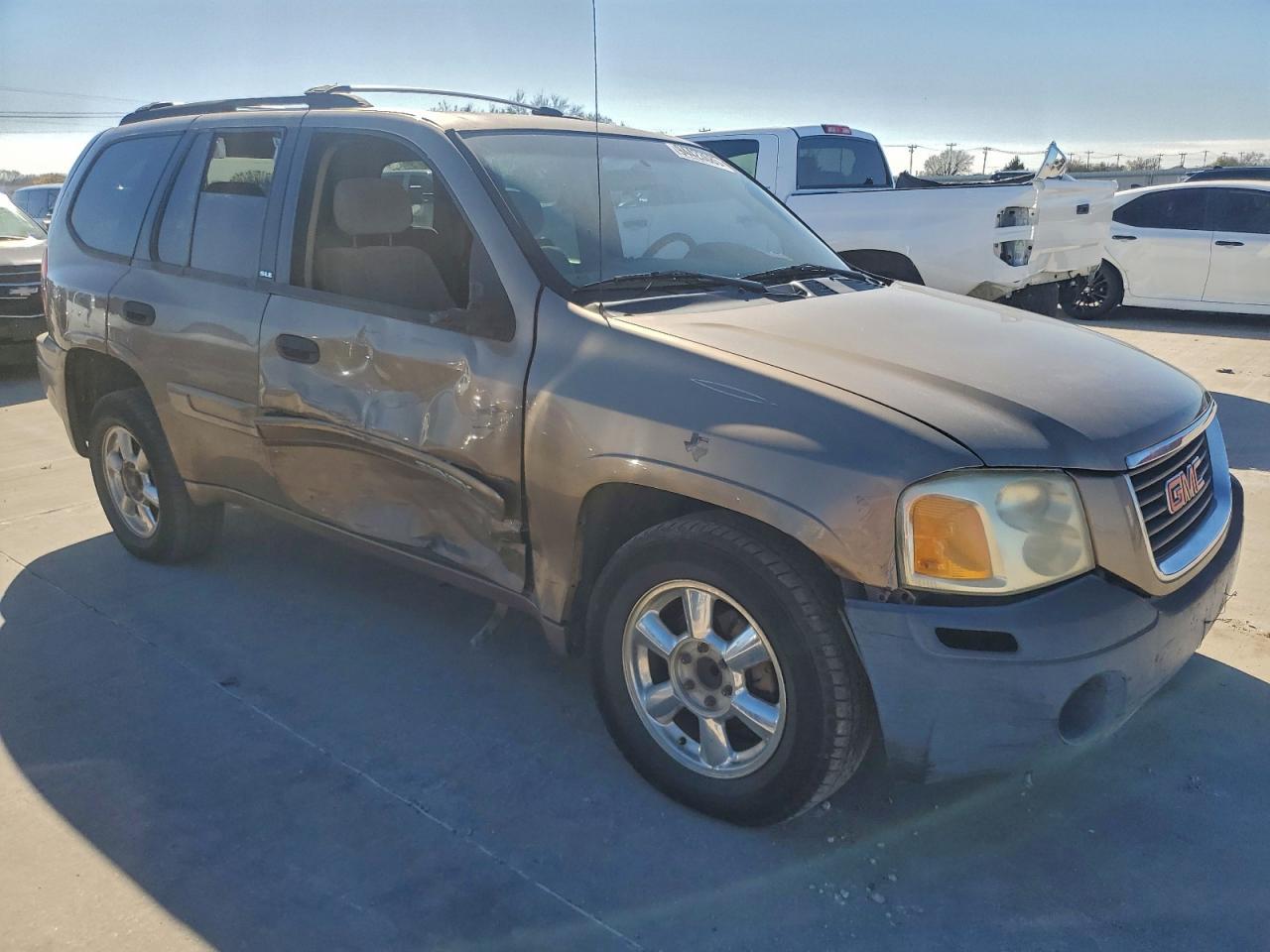 2003 GMC Envoy - Image 4