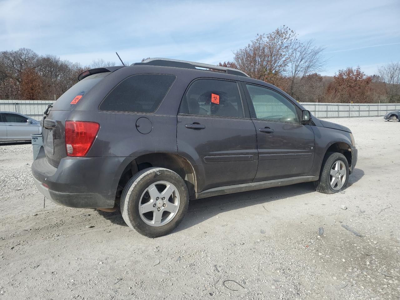 2007 Pontiac Torrent - Image 3