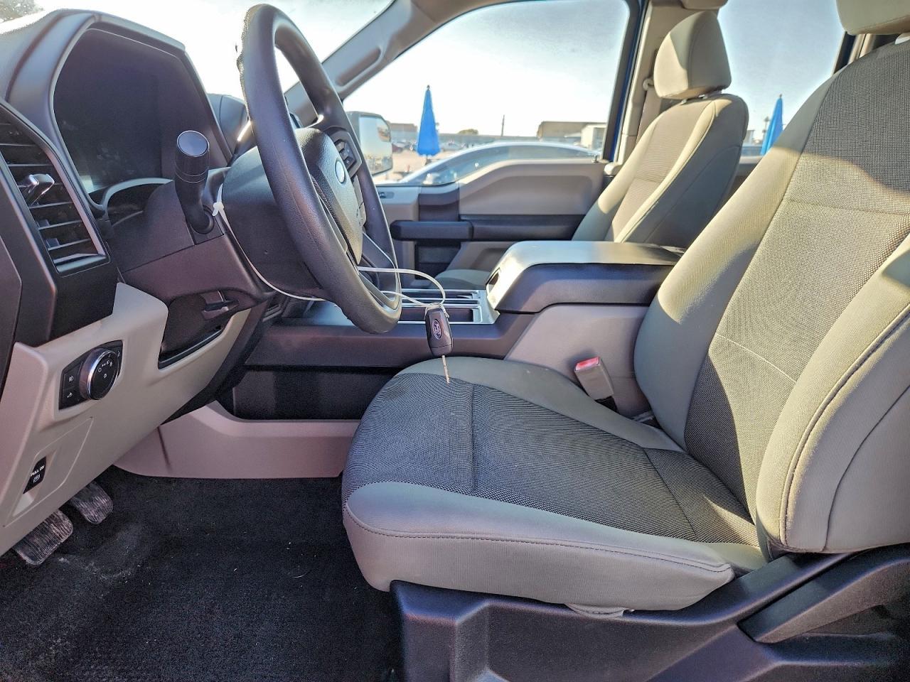 2018 Ford F150 Super Cab - Фото 7