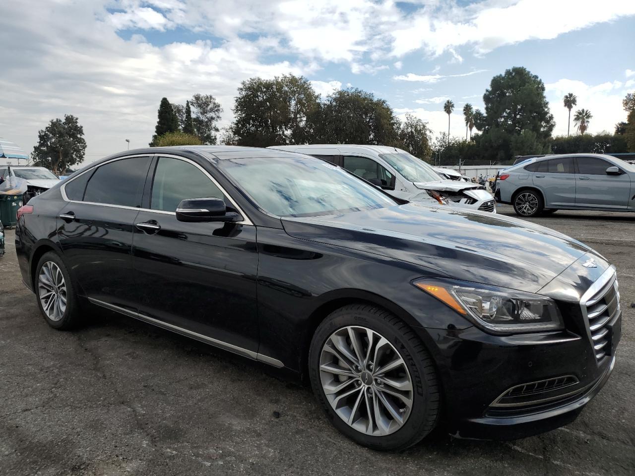 2015 Hyundai Genesis 3.8L - Image 4