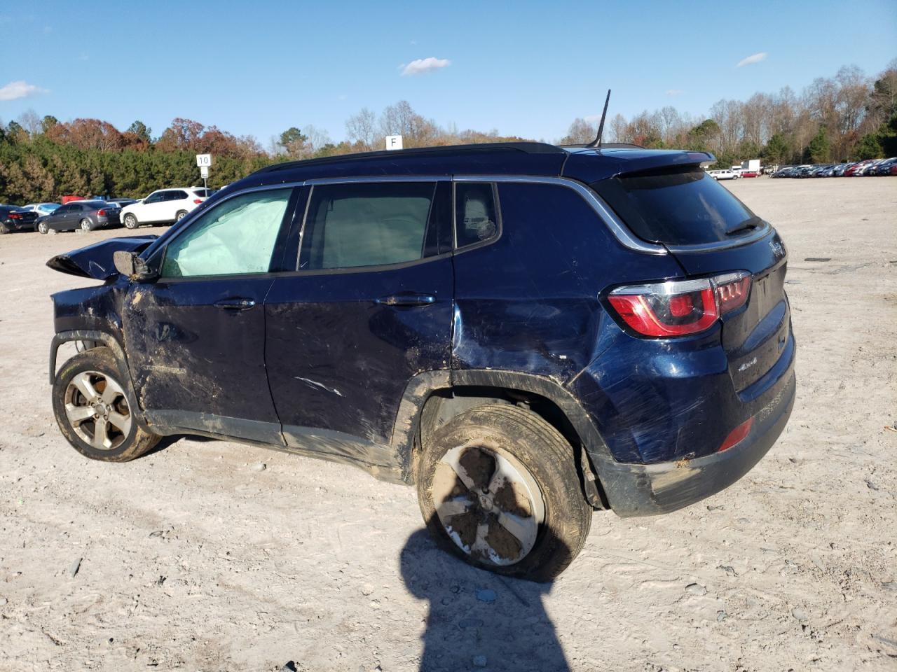 2018 Jeep Compass Latitude - Image 2