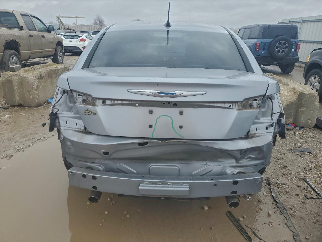 2013 Chrysler 200 Limited - Фото 6