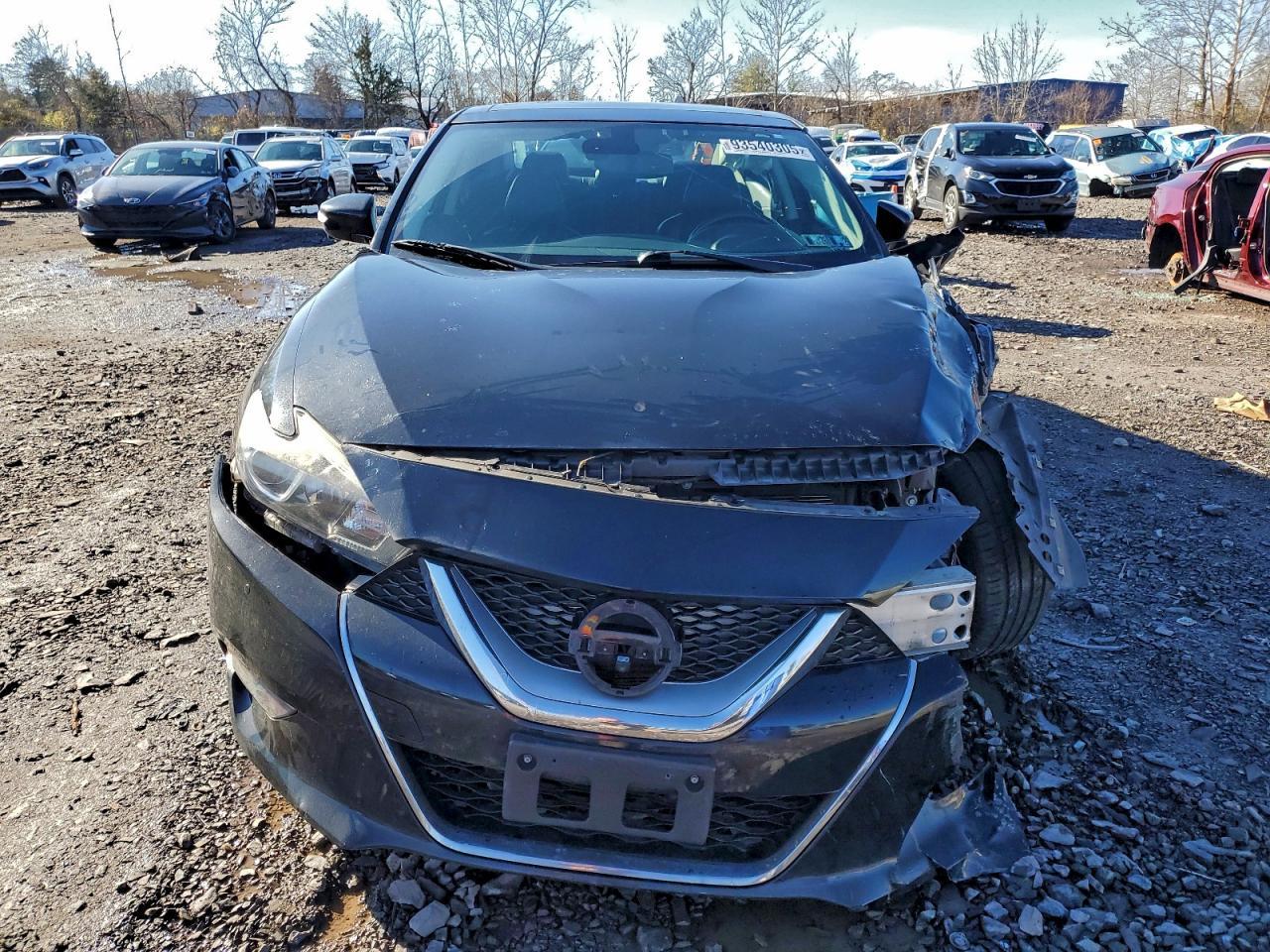 2017 Nissan Maxima 3.5S - Фото 5