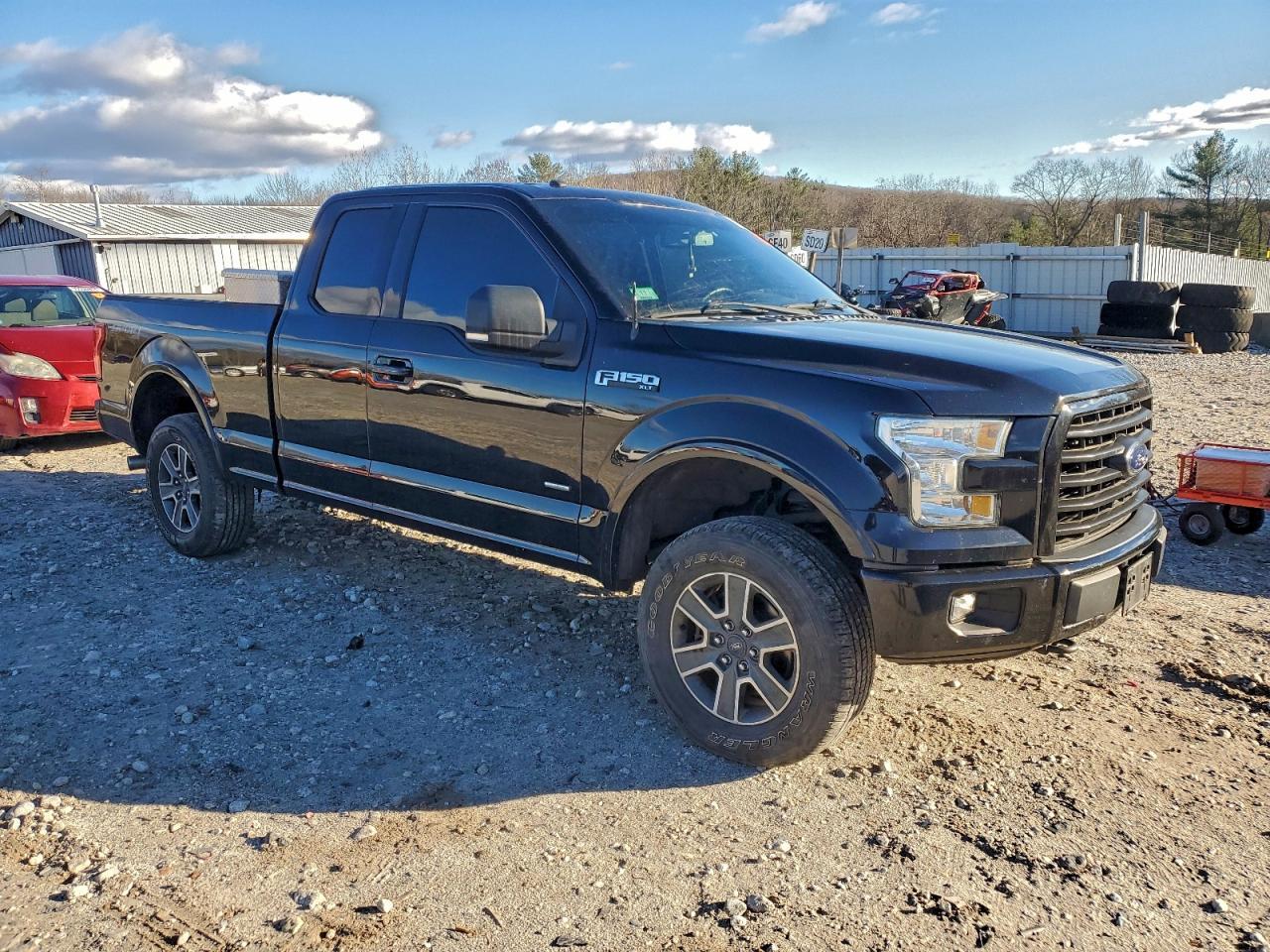 2016 Ford F150 Super Cab - Фото 4