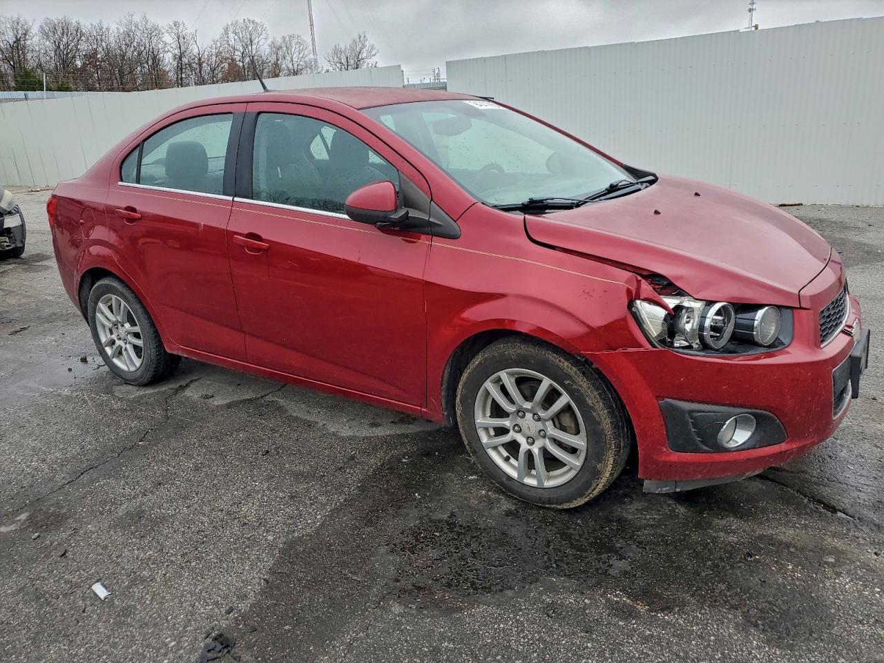 2012 Chevrolet Sonic Lt - Фото 4