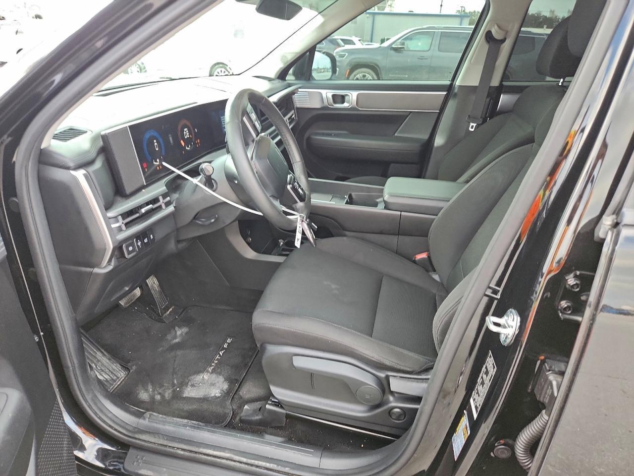 2024 Hyundai Santa Fe Se - Image 7