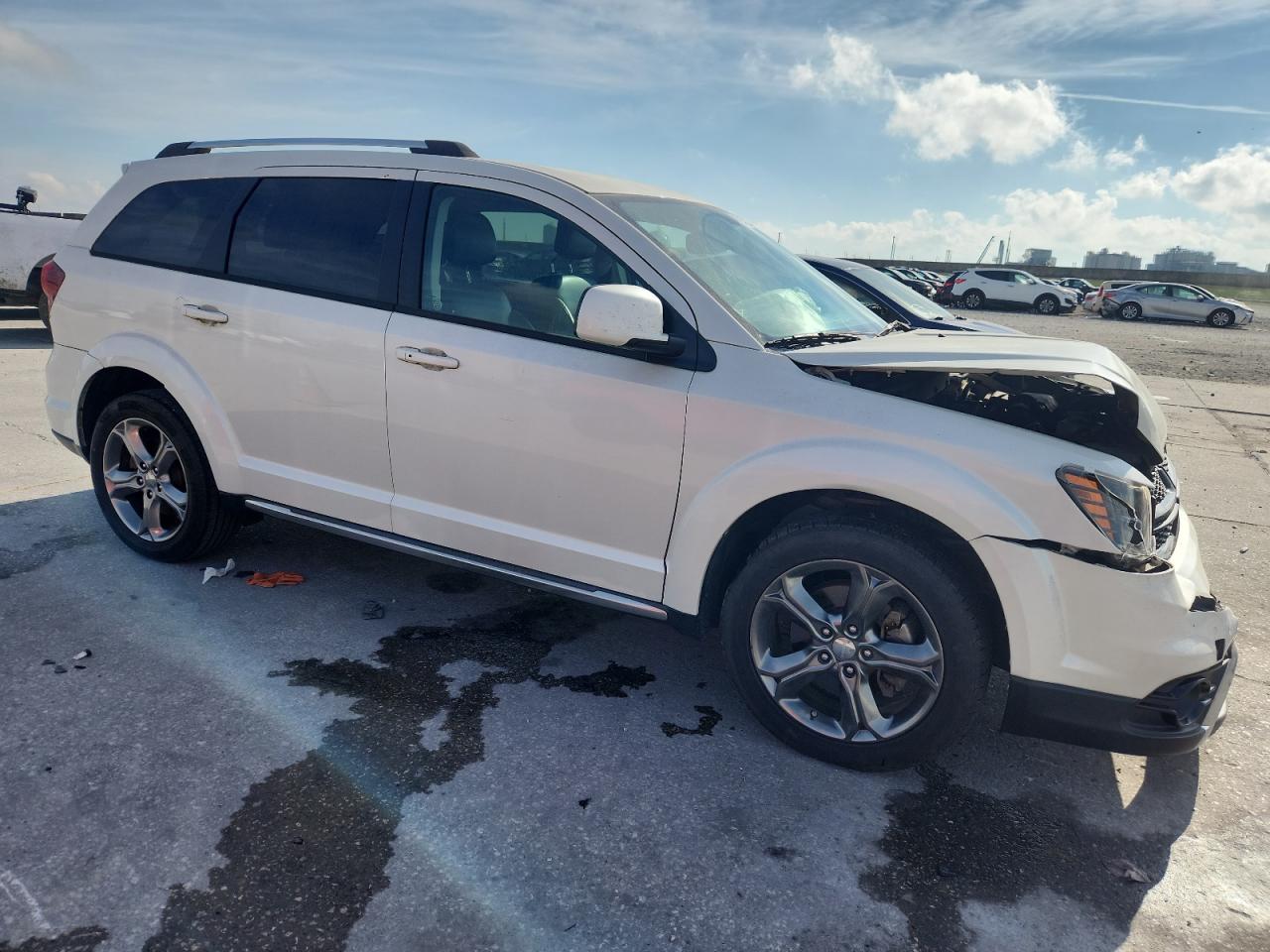 2016 Dodge Journey Crossroad - Image 4