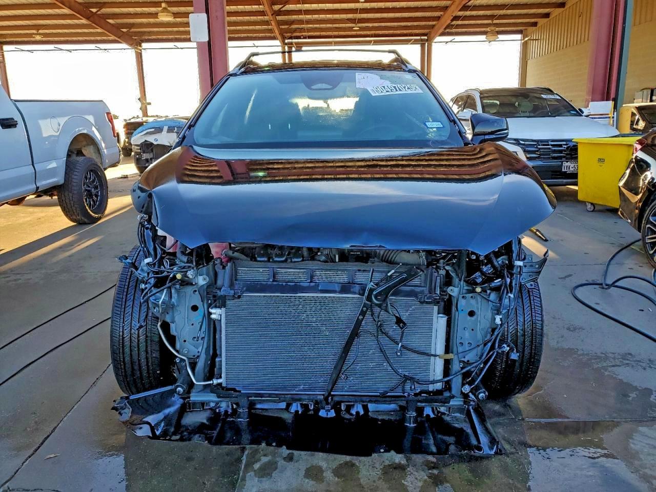 2024 Toyota Corolla Cross Se - Фото 5