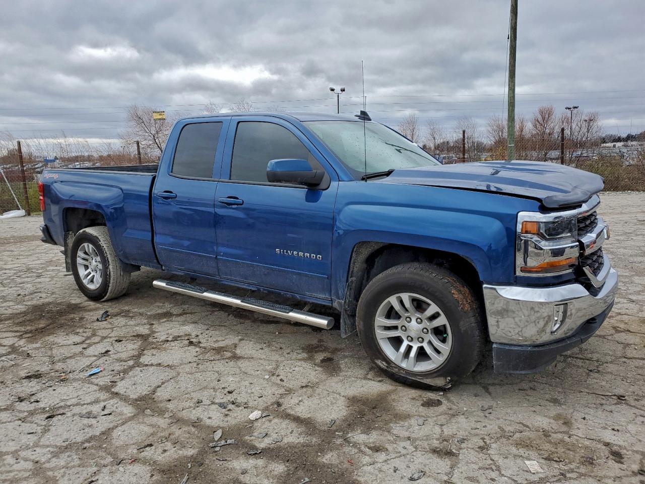 2017 Chevrolet Silverado K1500 Lt - Фото 4