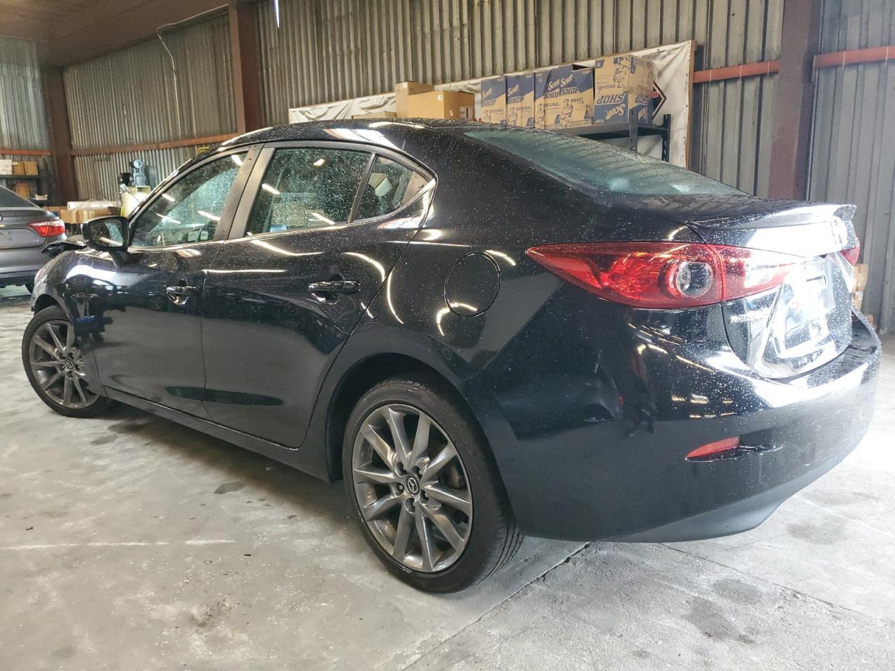 2018 Mazda 3 Touring - Фото 2
