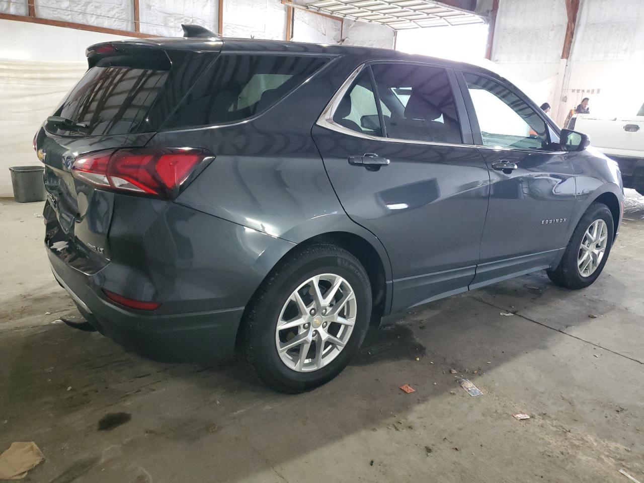 2022 Chevrolet Equinox Lt - Фото 3