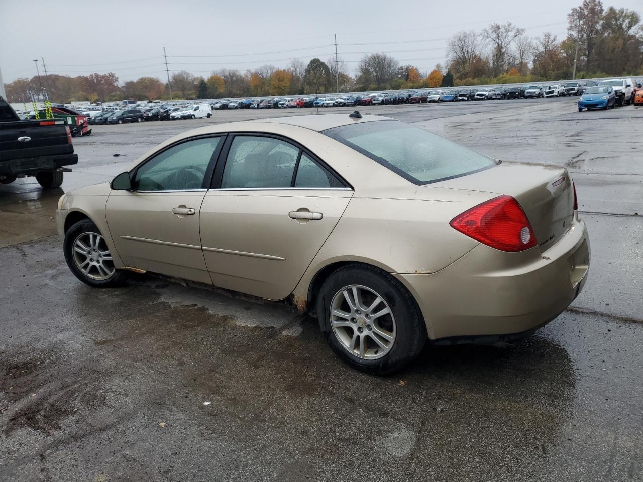2005 Pontiac G6 - Фото 2