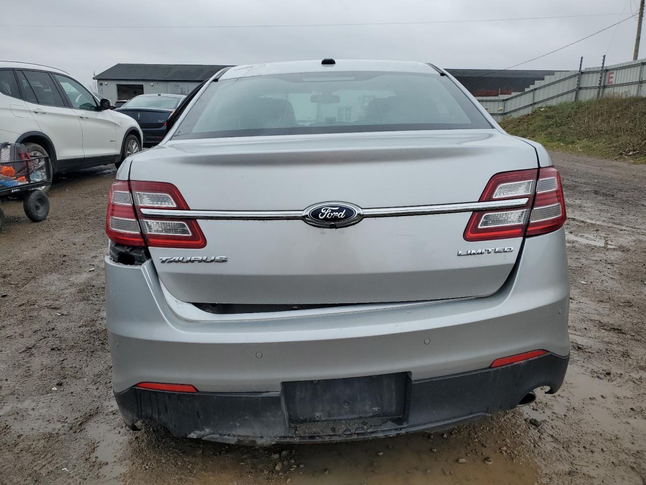 2016 Ford Taurus Limited - Фото 6