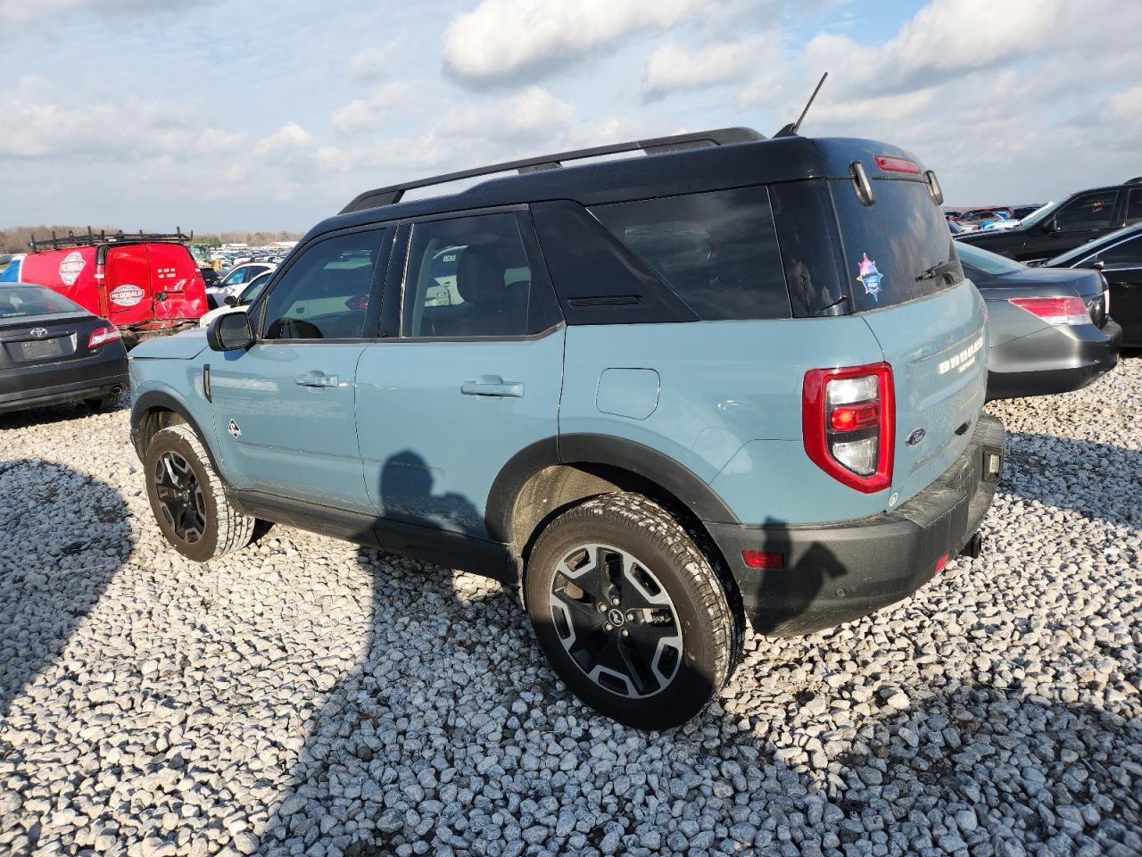 2021 Ford Bronco Sport Outer Banks - Image 2