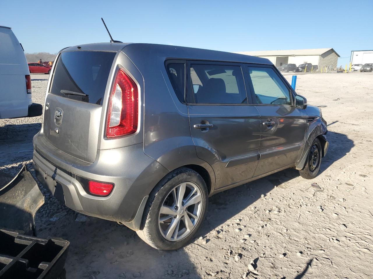 2013 Kia Soul + - Фото 3