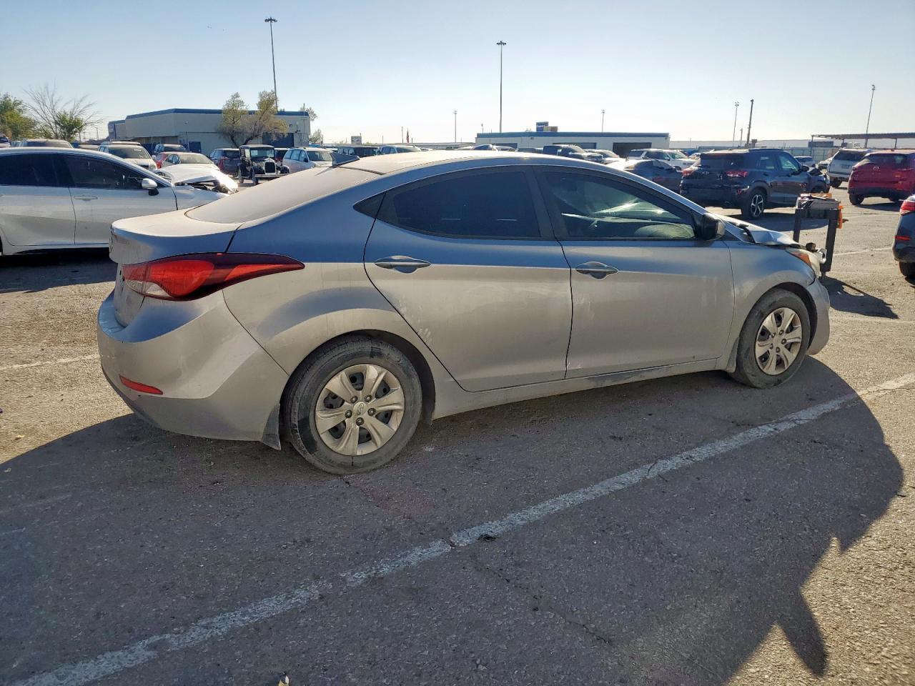 2016 Hyundai Elantra Se - Фото 3