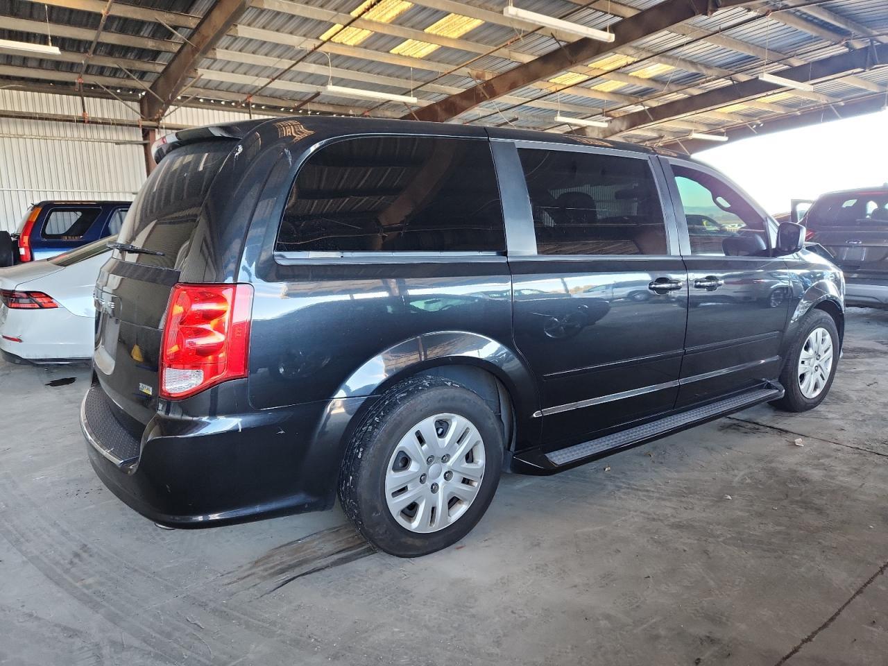 2016 Dodge Grand Caravan Se - Фото 3